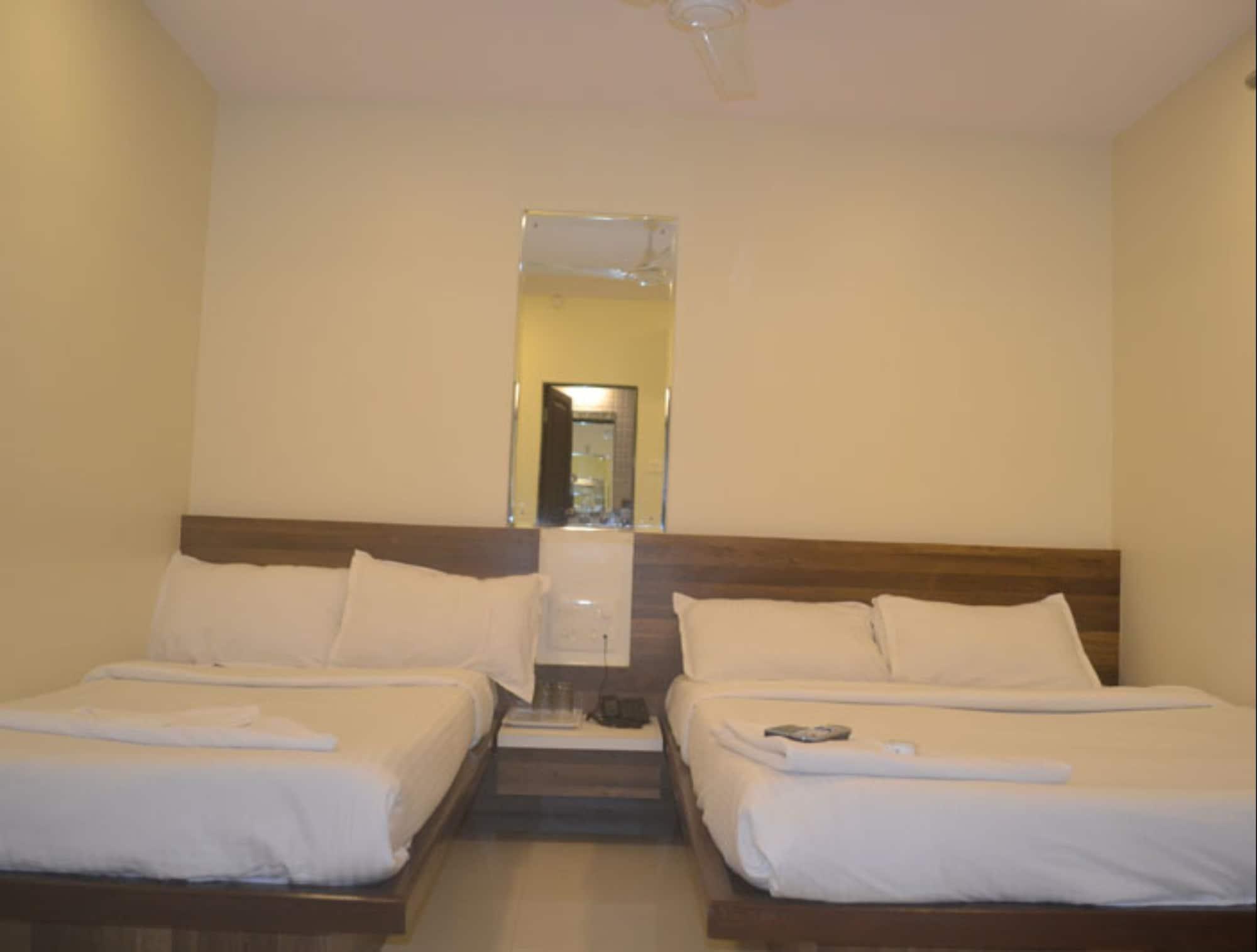 Airport Metro Hotel Βομβάη Εξωτερικό φωτογραφία