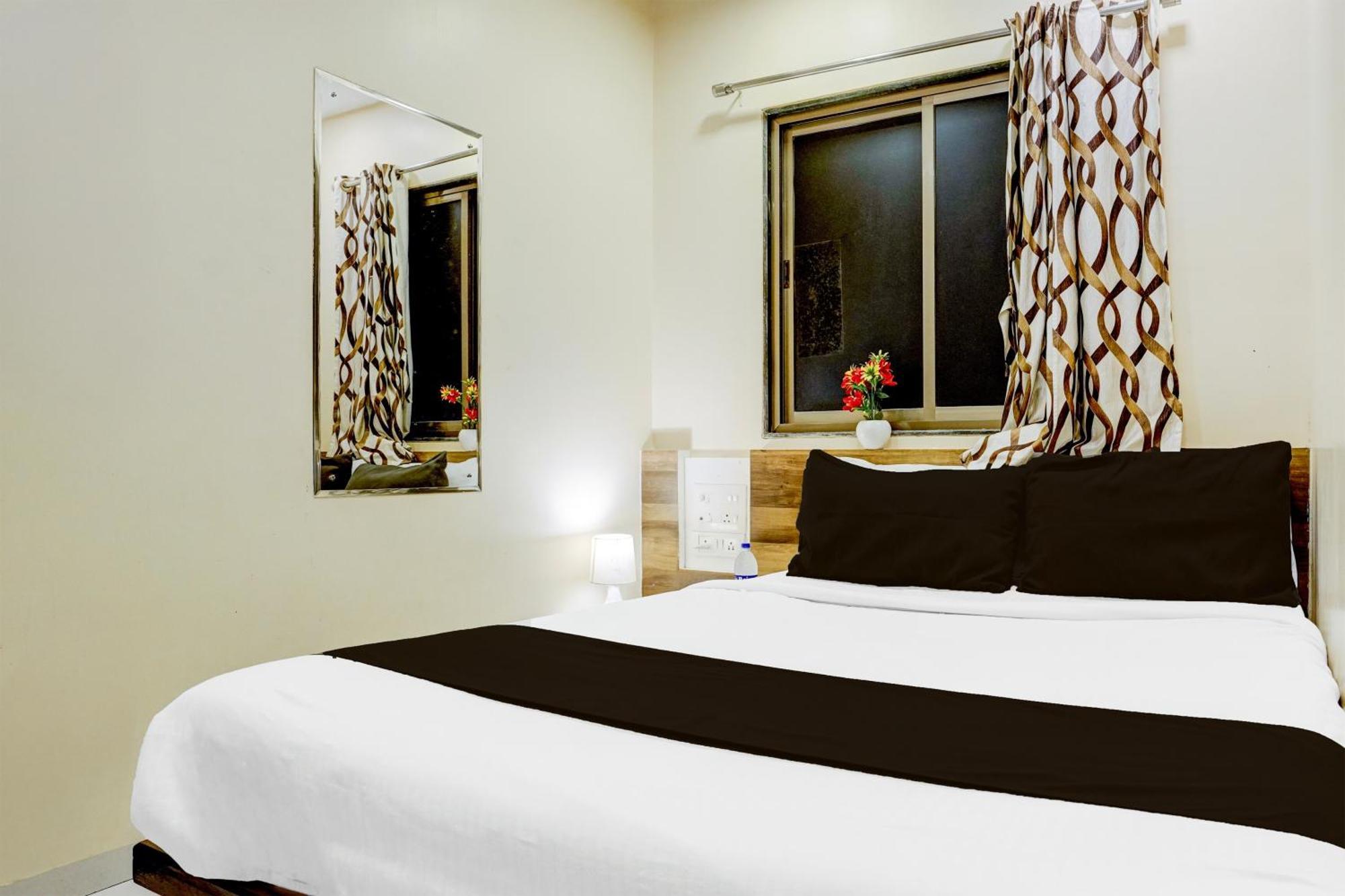 Airport Metro Hotel Βομβάη Εξωτερικό φωτογραφία