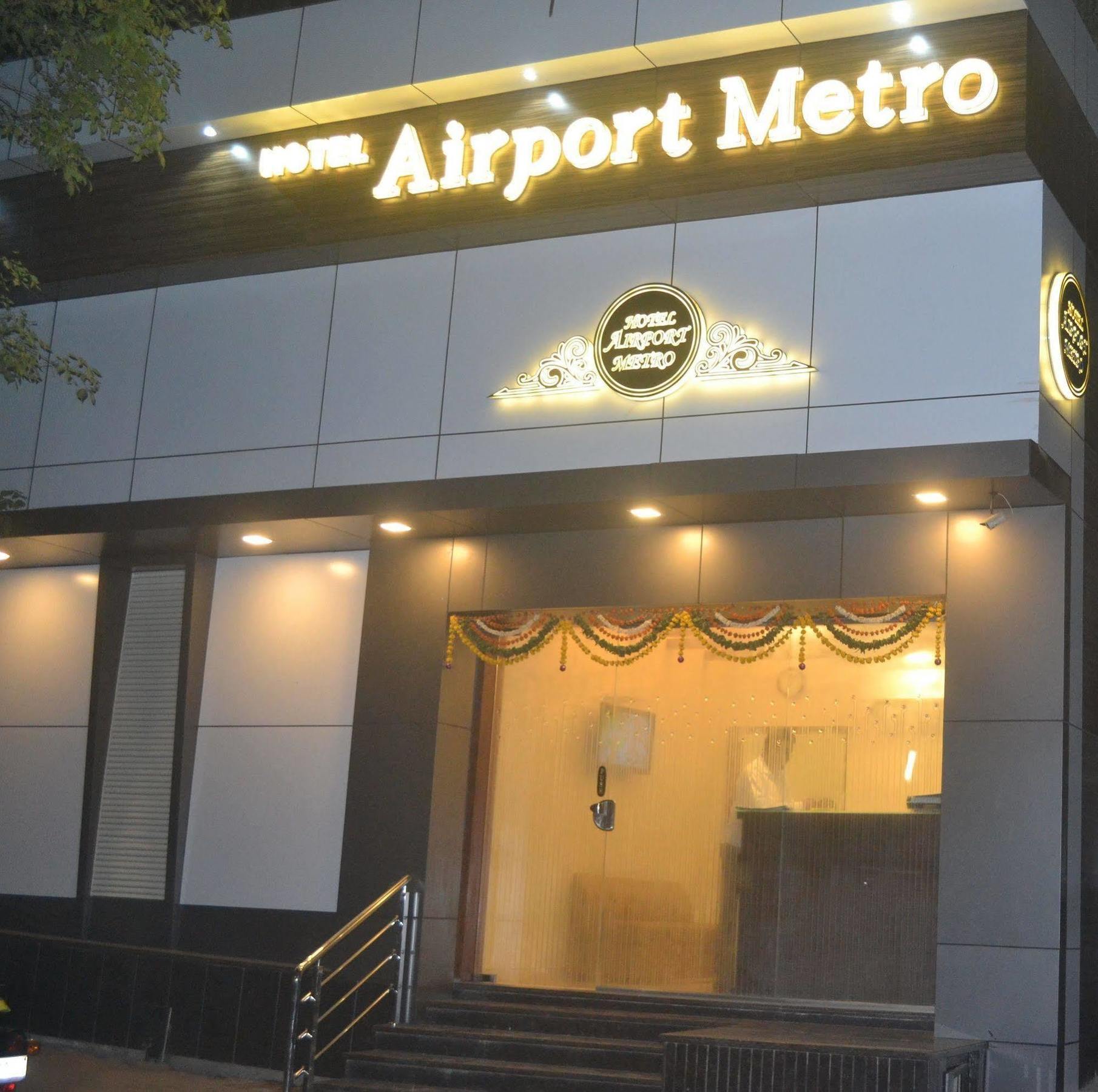 Airport Metro Hotel Βομβάη Εξωτερικό φωτογραφία